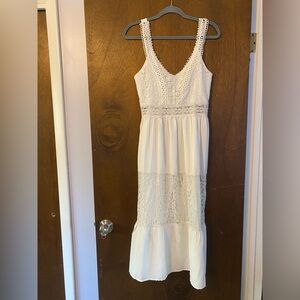 Lace Dress in White size Medium